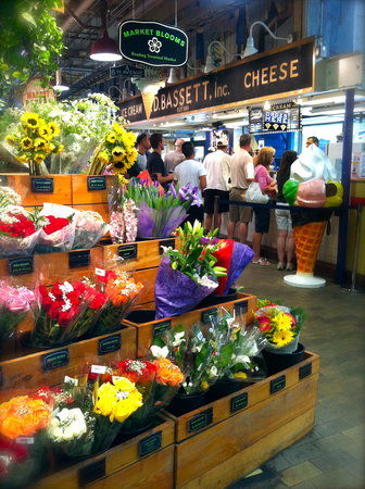Mercado Reading Terminal Market